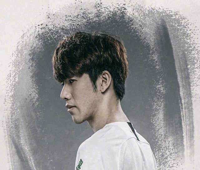 ZETA DIVISION 将与主播 Laz 举办首次单独粉丝见面会；