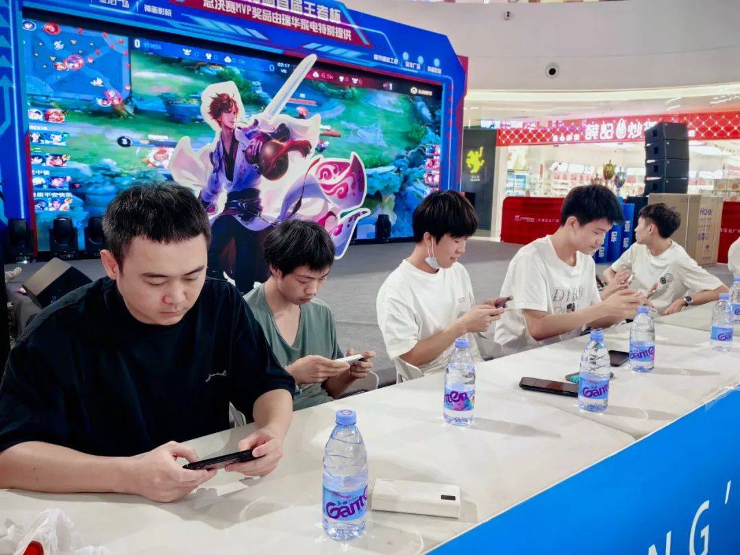 FaZe Clan vs Ninjas in Pyjamas 比赛预测 - ESL Pro League 第20赛季